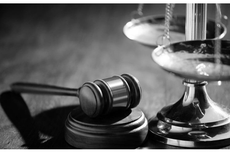 ŞÜPHEDEN SANIK YARARLANIR İLKESİ